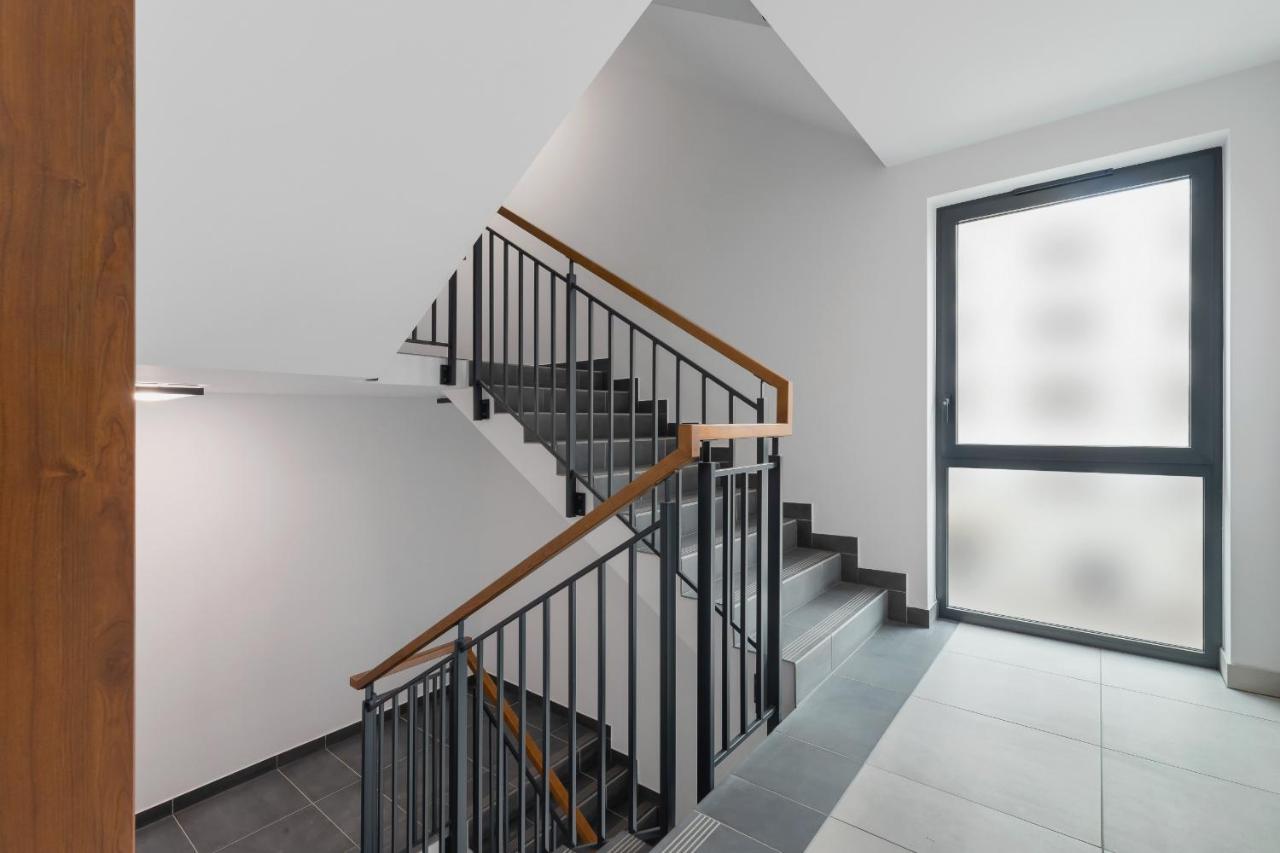Lux Apartment Grzegorzecka Estate Cracow By Renters Prestige คราคูฟ ภายนอก รูปภาพ